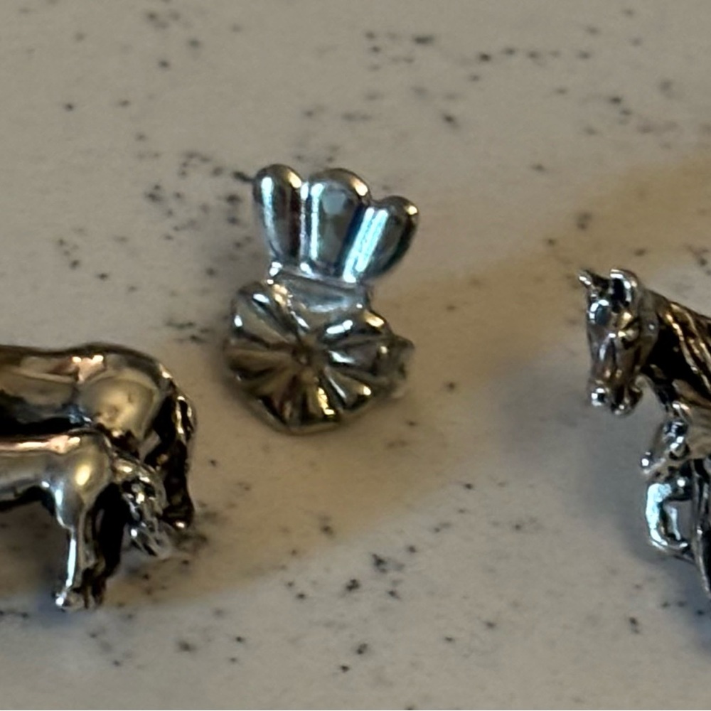 Vintage Silver Horse Earrings - Picture 10 of 11